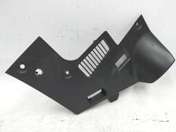 1Накладка ниши для ног водителя Tesla model 3 1100579-00-F