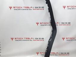 1Накладка проёма стойки C левая пластик Tesla model X 1105126-00-E