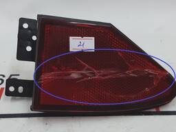 1Отражатель фонаря на крыле заднем правом с повреждением Tesla model X S REST 1022421-00-C