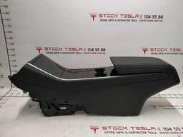 Центральная консоль в сборе PREMIUM подлокотник Black подстаканник Plastic Black Tesla mod