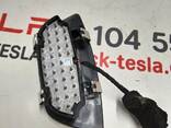 Фонарь подсветки фронтальный BLK Tesla model X 1059972-00-C