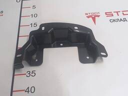 Кронштейн модулей стояночного тормоза и управления подсветкой Tesla model S, model S REST