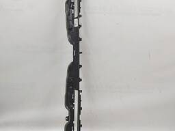 Кронштейн решетки обдува лобового стекла Tesla model 3 1100574-00-E