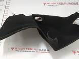 Отделка багажника боковая правая без лампы Tesla model S, model S REST 1045200-00-D - фото 1