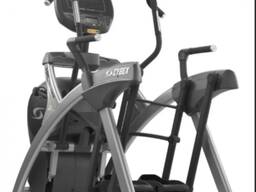 Parduodamas profesionalus kardio treniruoklis Cybex 625AT Arc Trainer