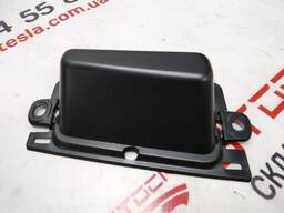 Ручка внутренняя закрытия крышки багажника Tesla model X 1050409-00-D