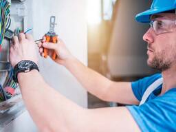 Требуются электрики для работы в Европе!