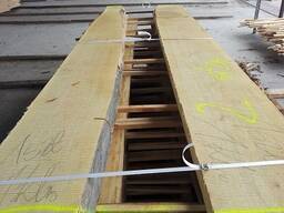 White Oak Unedged Lumber, kiln-dried (moisture content 8–10%)